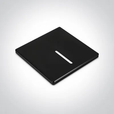 050000E2/B BLACK SQUARE COVER FOR 68000E