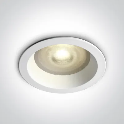 10105R2P/W WHITE PRISMATIC GU10 10W IP65 DARK LIGHT