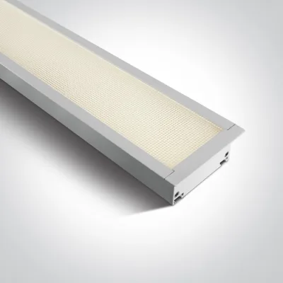 38150AR/W/W WHITE RECESSED UGR19 40W WW 1210mm 230V