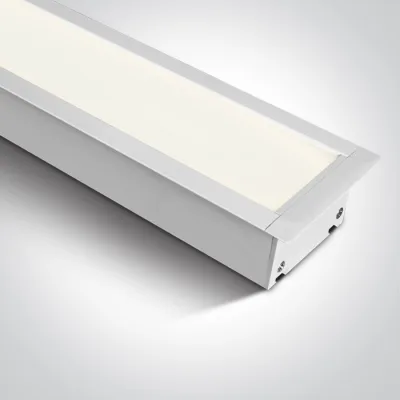 38152R/W/C WHITE RECESSED 40W CW 1200mm 120deg 230V