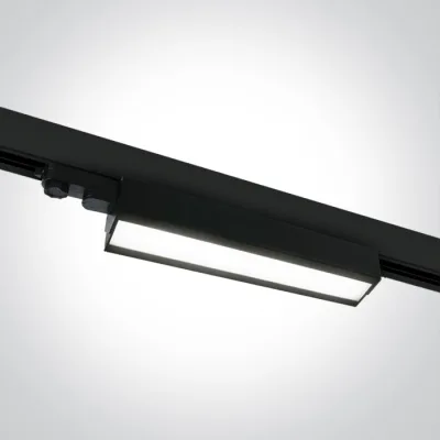 65026T/B/C BLACK 40W CW TRACK LIGHT ADJUSTABLE 230V