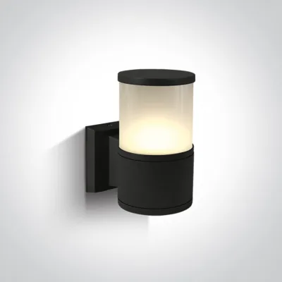 67094/B BLACK WALL BRACKET E27 20W