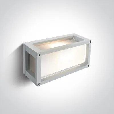 67420/W WHITE E27 12W WALL LIGHT IP54