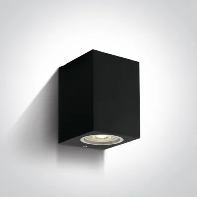67426/B BLACK WALL LIGHT GU10 10W IP65